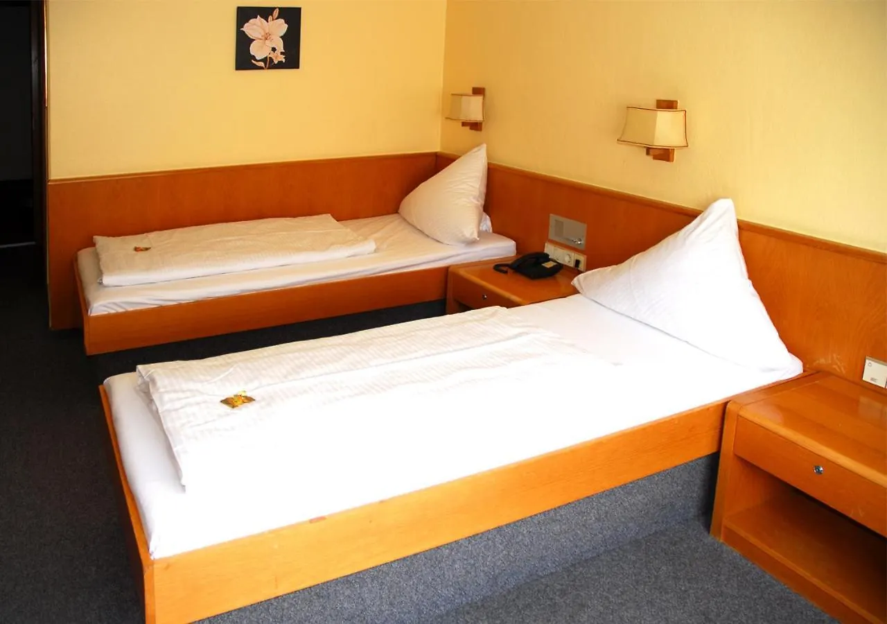 Hotel Selau Neunkirchen 3*,
